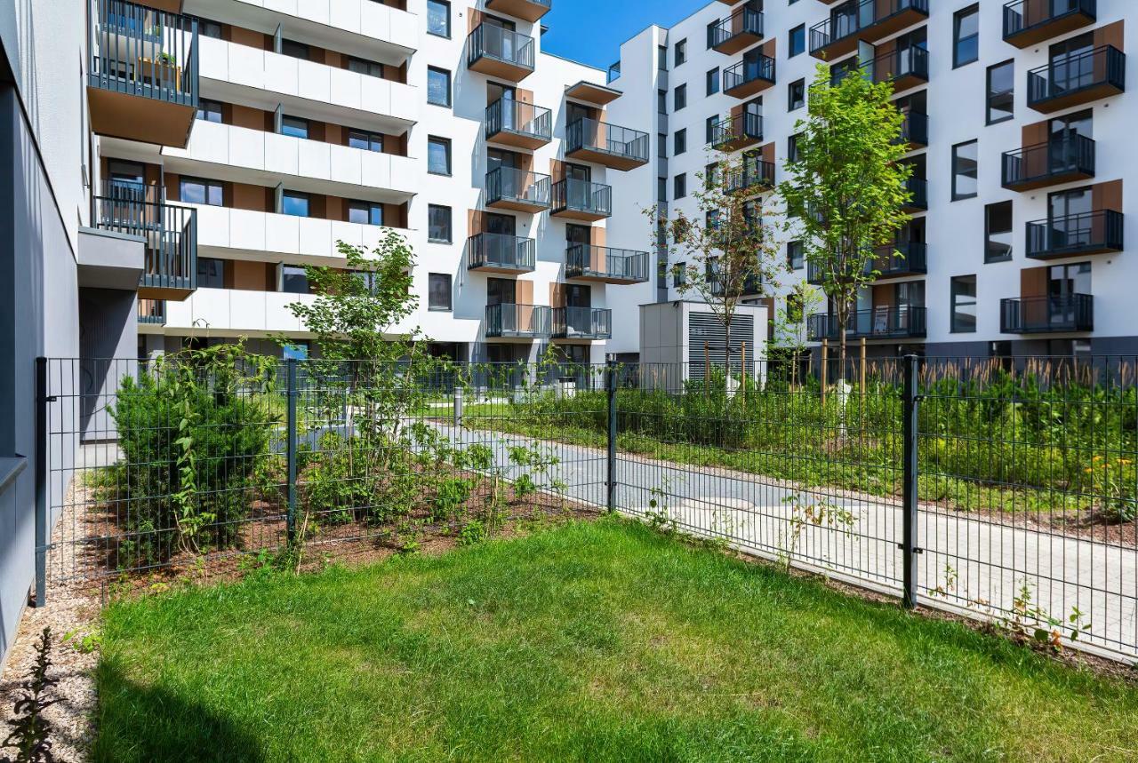 Fort Wola Apartments Warsaw By Noclegi Renters Zimmer foto