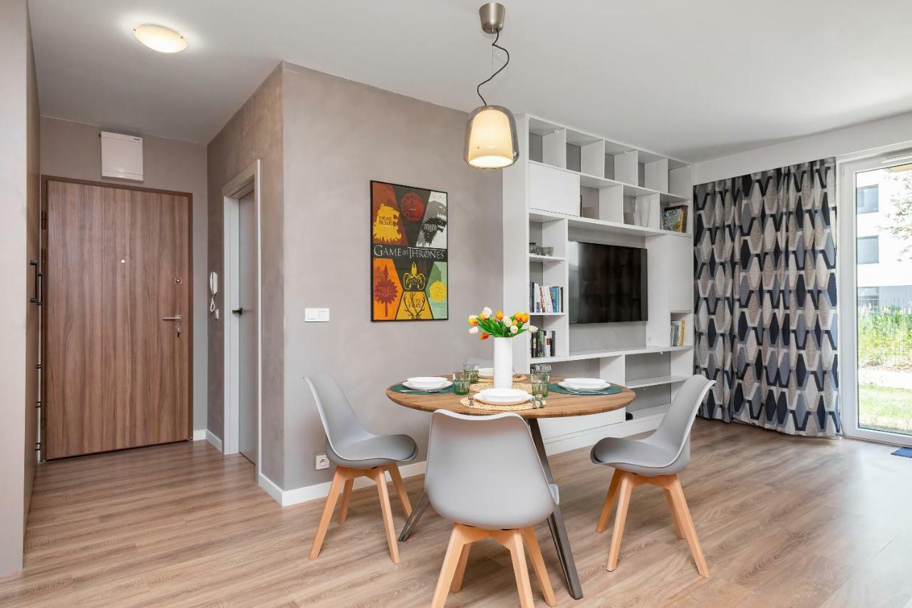 Fort Wola Apartments Warsaw By Noclegi Renters Zimmer foto